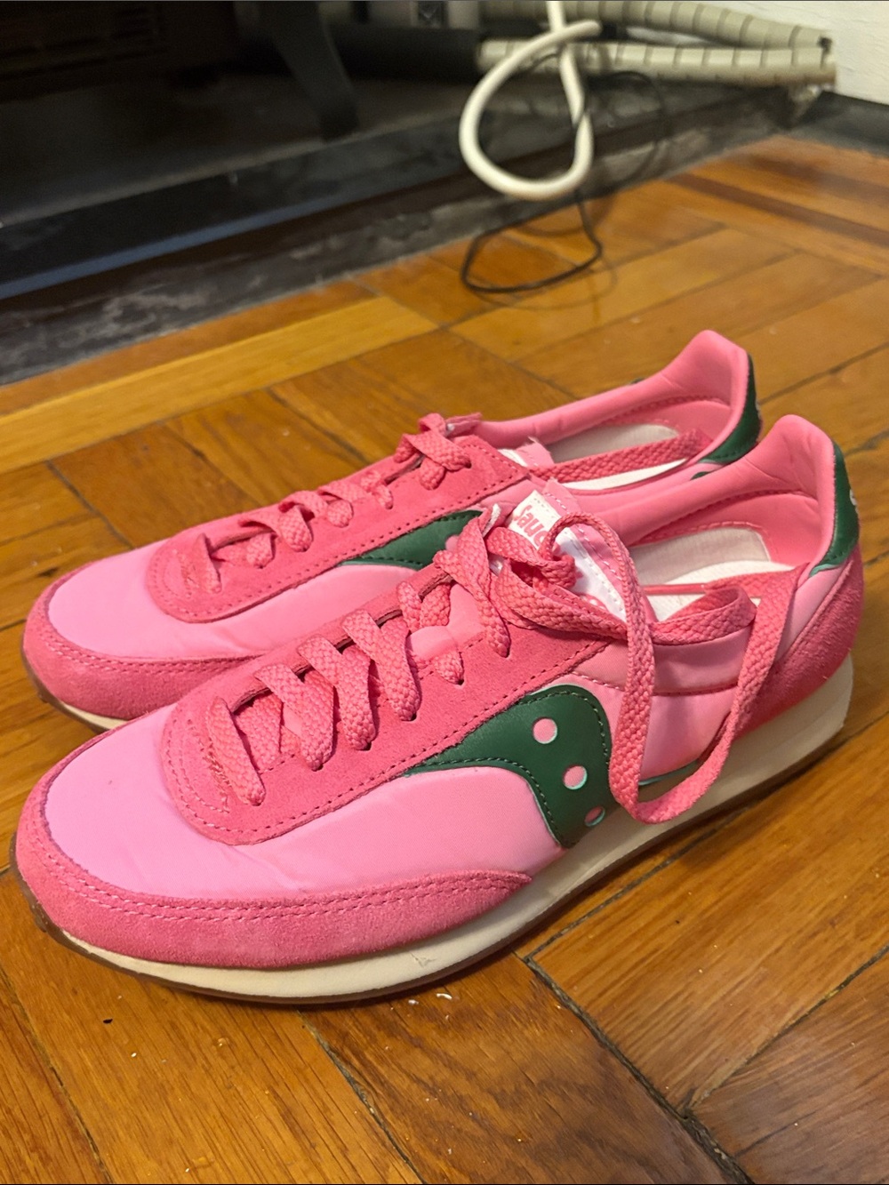 Saucony Sneakers - Picture 3 of 6